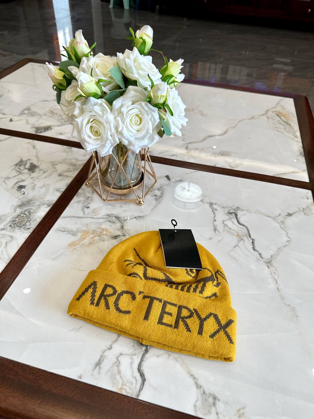 ARC'TERYX hat model 12